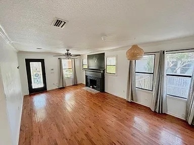 Building Photo - 2759 Dellwood Ave