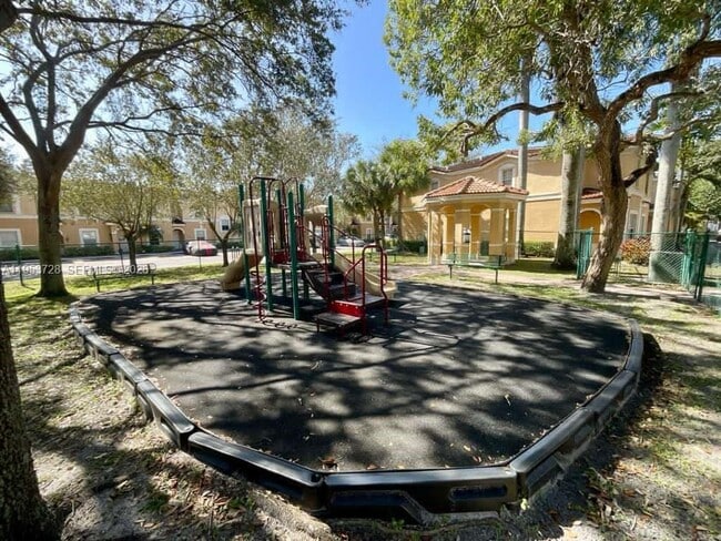 Building Photo - 3023 SW 129th Terrace