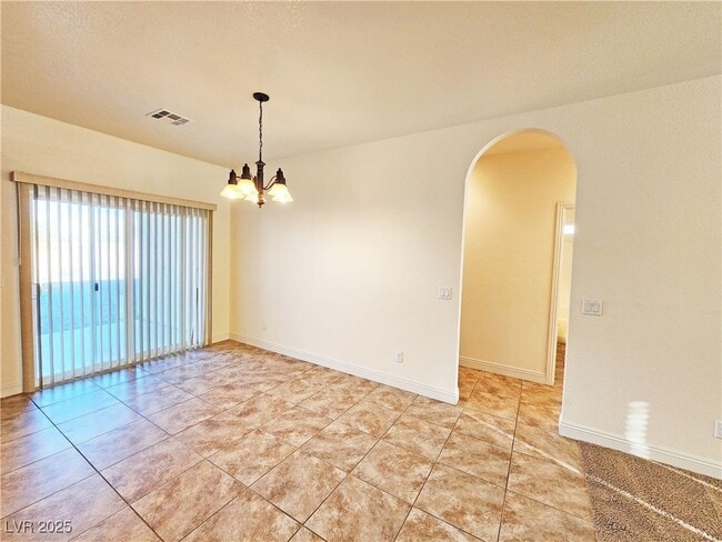 Building Photo - 4920 Honey Locust Dr