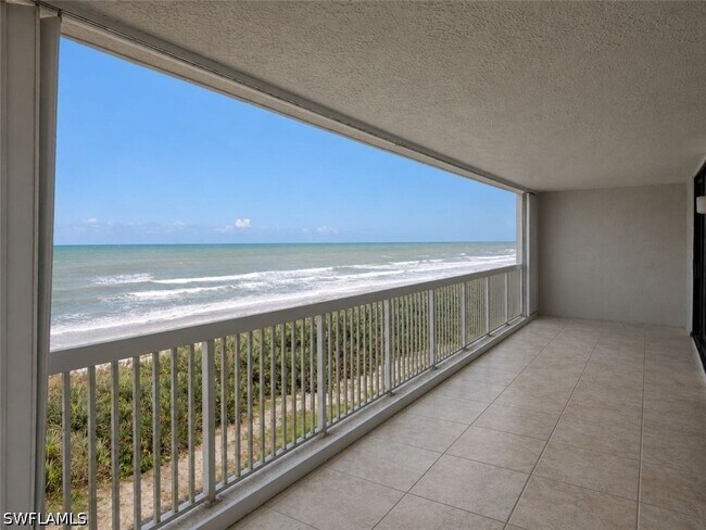 Building Photo - 401 Jimmy Buffett Mem Hwy