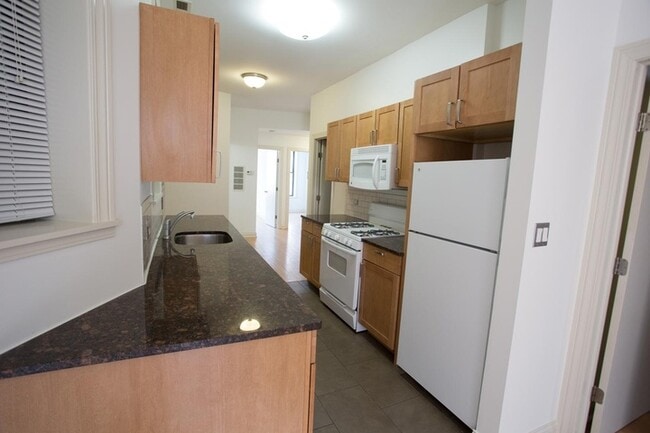 Floorplan - 5400-5406 S. Maryland Avenue