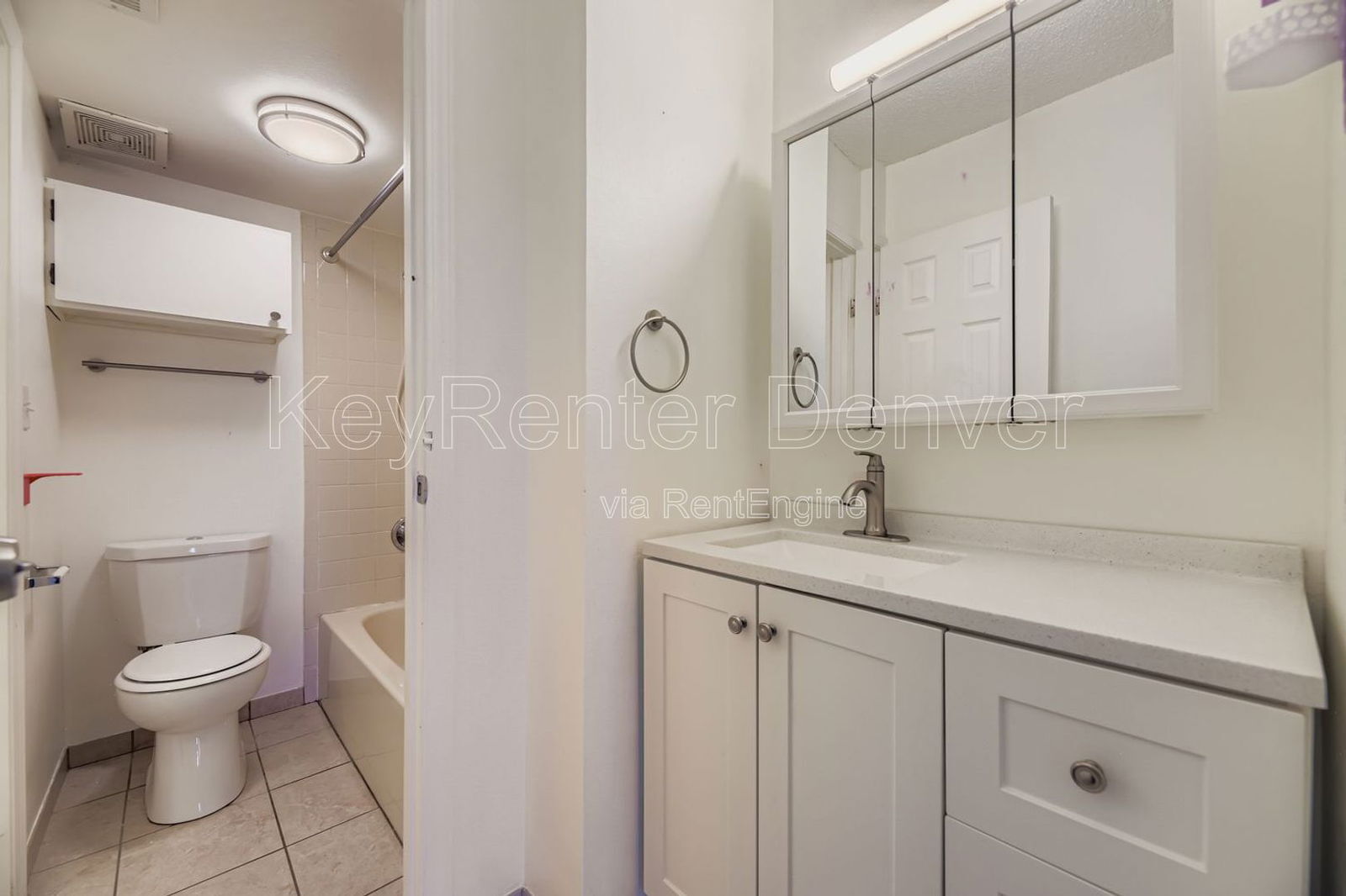 Building Photo - 2929 W Floyd Ave