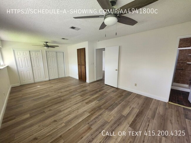 Building Photo - 8100 Schoonover St