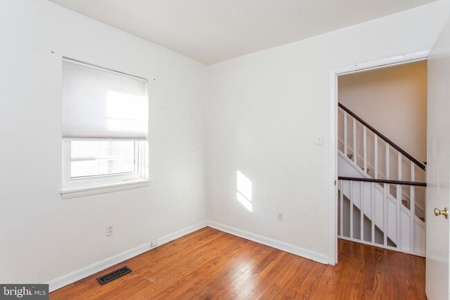 Building Photo - 514 S 22nd St