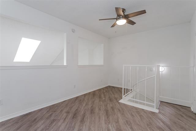 Building Photo - 5590 Spring Valley Rd