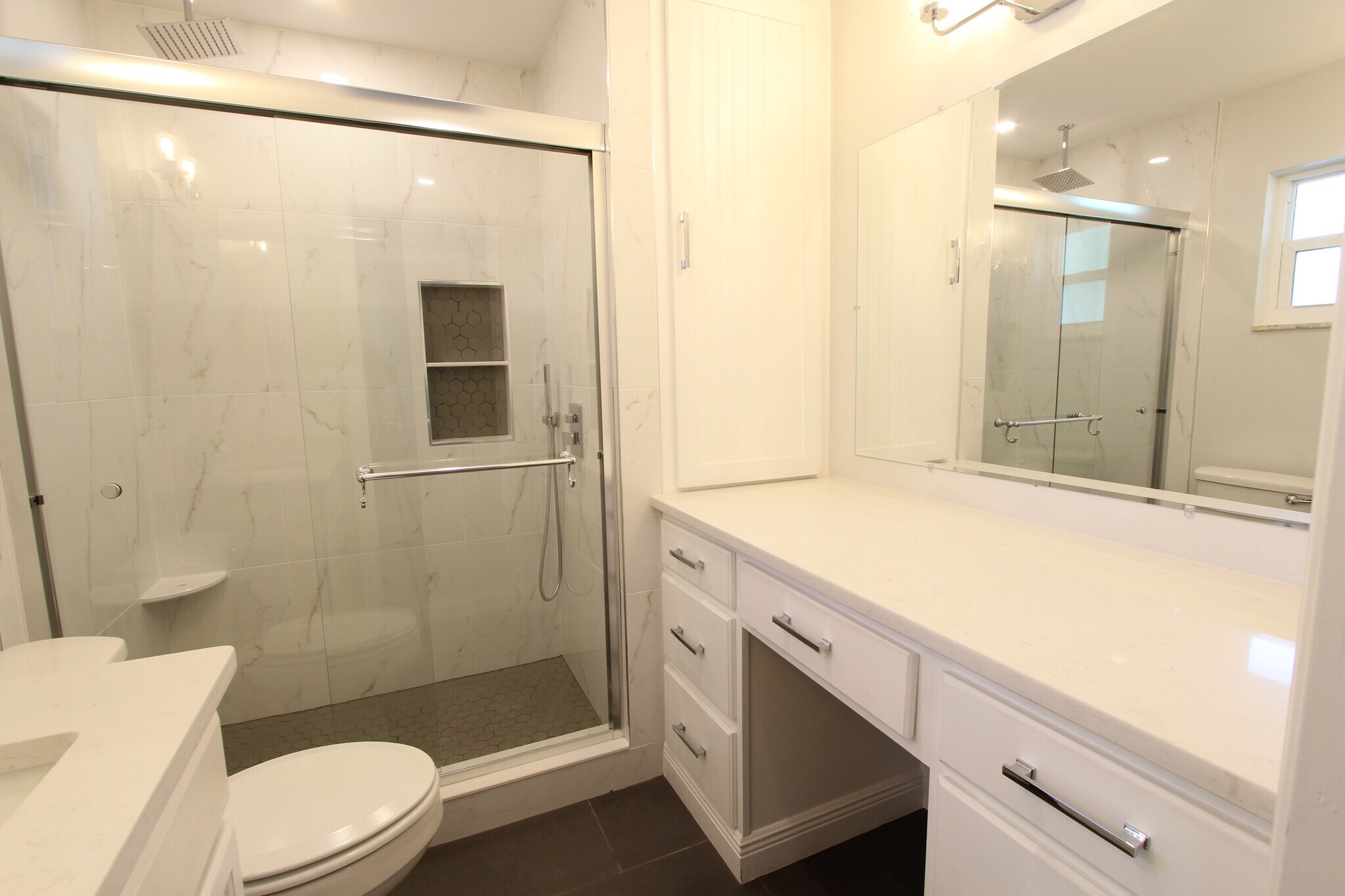 Master Bathroom Double Vanity - 6987 Duncansby Ave N