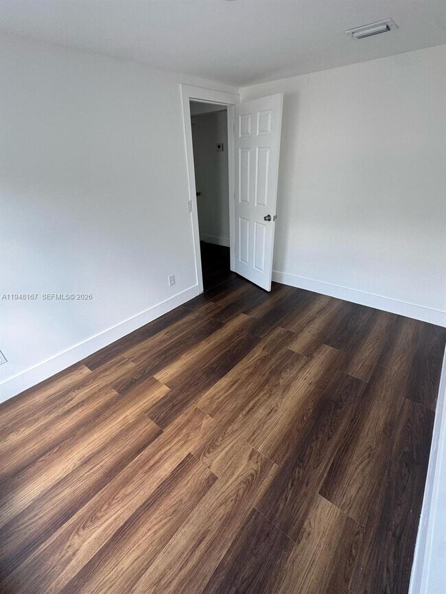 Building Photo - 13361 SW 9th Ct