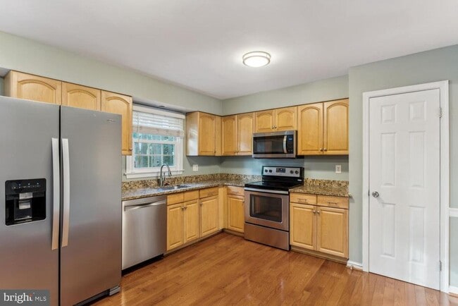 Building Photo - 8624 Burling Wood Dr