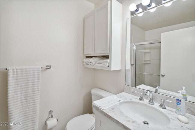 Building Photo - 7306 E Rancho Vista Dr