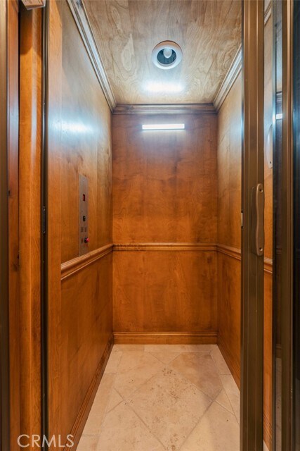 Building Photo - 7307 Lunada Vista