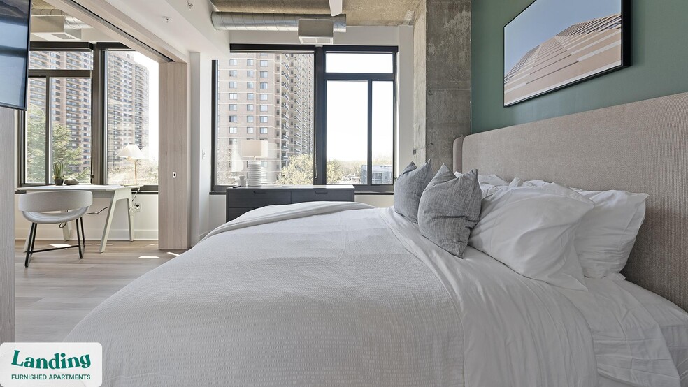 Building Photo - 5201 Leesburg Pike