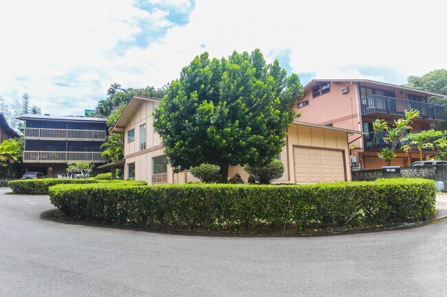 Building Photo - Kaneohe Woods – 3BR/2.5BA home with Mounta...