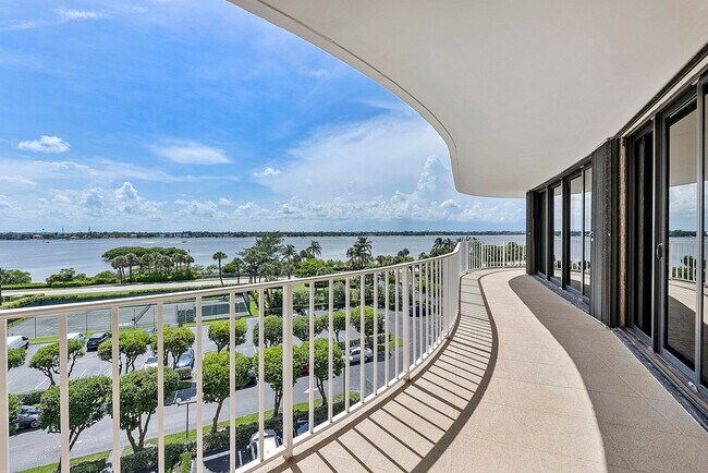 Building Photo - 3400 S Ocean Blvd