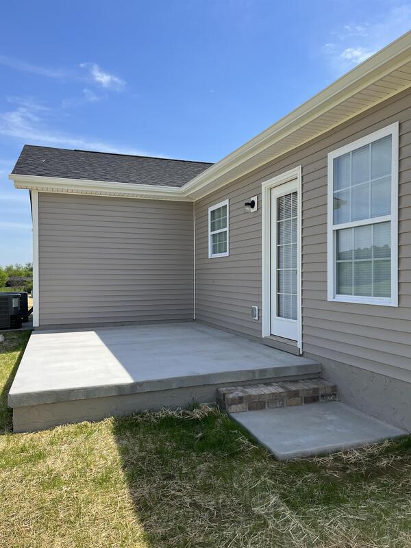 Building Photo - 2034 McCleary Rd