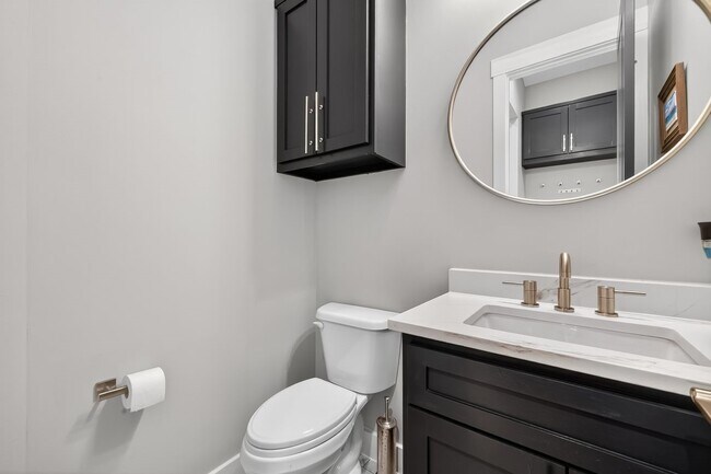 Building Photo - 4508 Hardy St