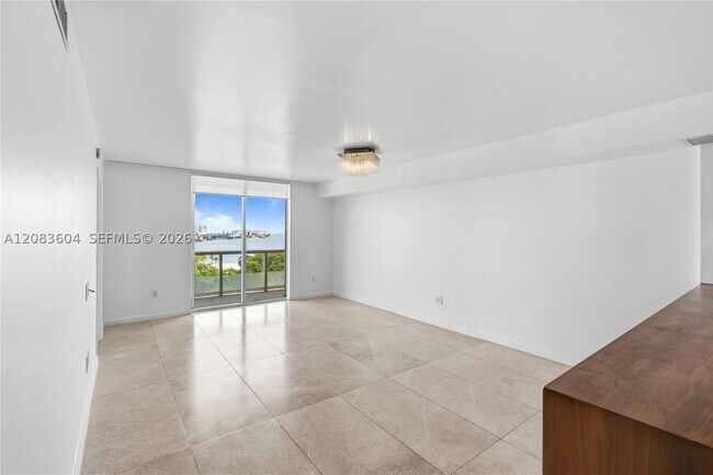 Building Photo - 50 Biscayne Blvd