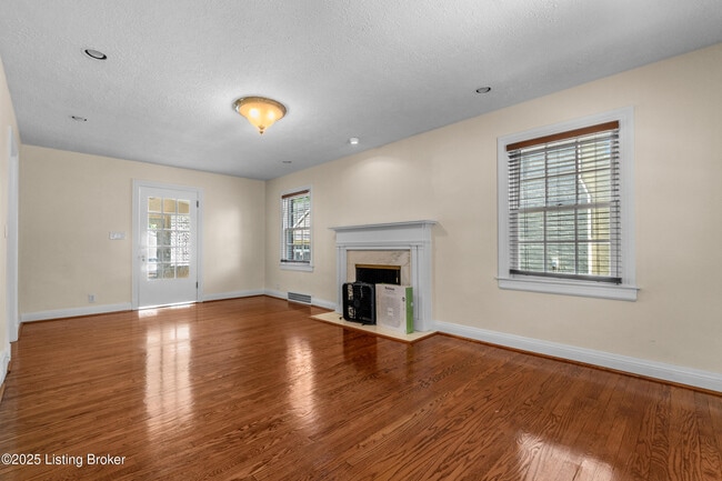 Building Photo - 3711 Norbourne Blvd