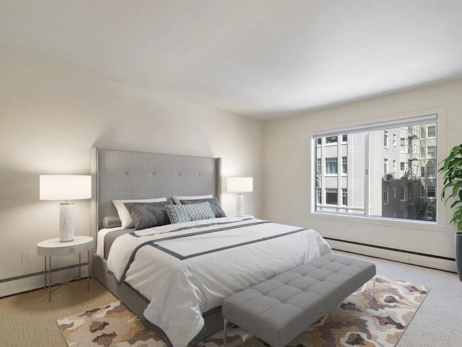 Building Photo - 1885 Jackson St