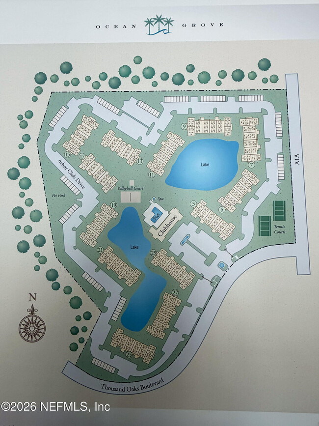 Building Photo - 11-11 Arbor Club Dr