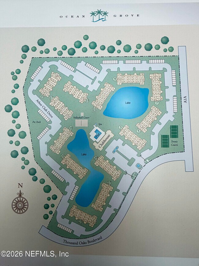 Building Photo - 11 Arbor Club Dr