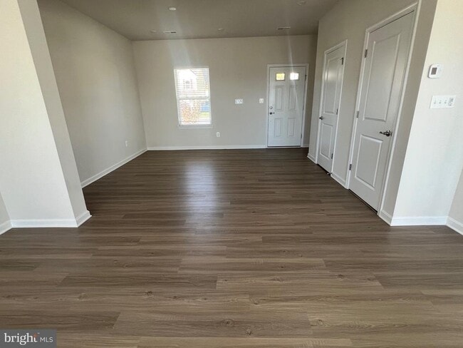 Building Photo - 35 Signal Knob Cottage Dr