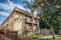 Building Photo - com358