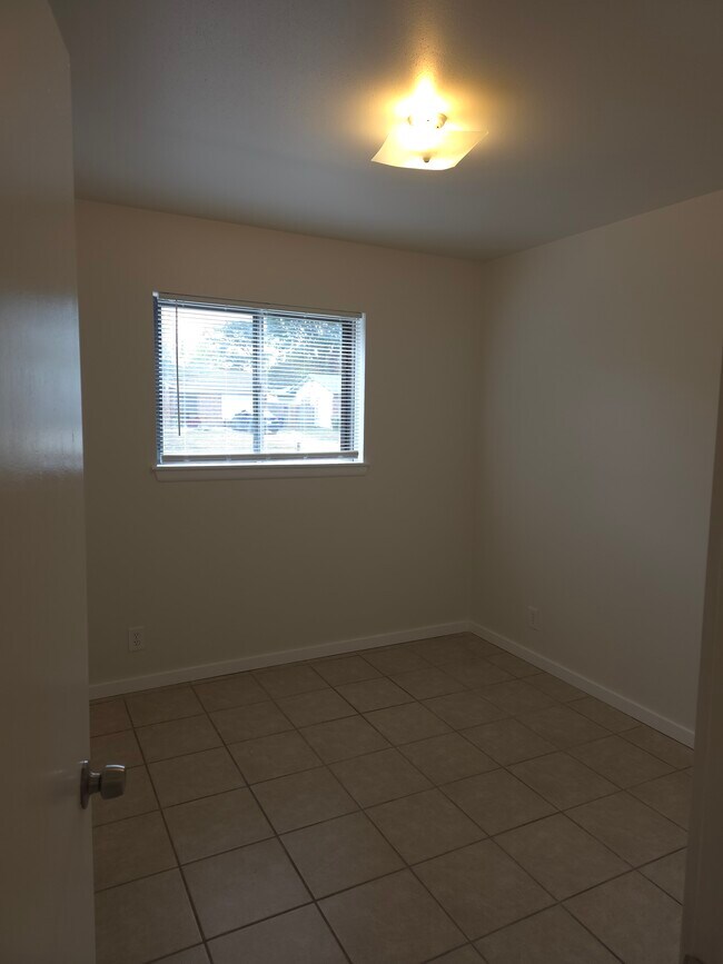 Building Photo - 7219 Marble Creek Dr