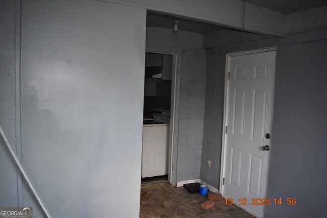 Building Photo - 803 Grosso Ave