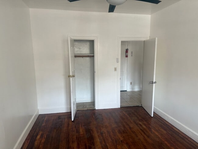 Building Photo - 10XX E 225th St