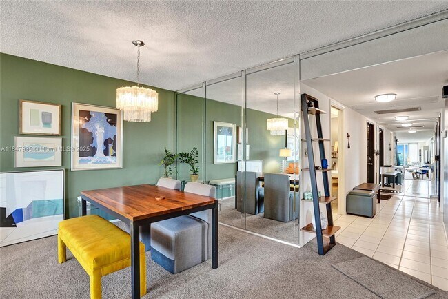 Building Photo - 805 Cypress Blvd
