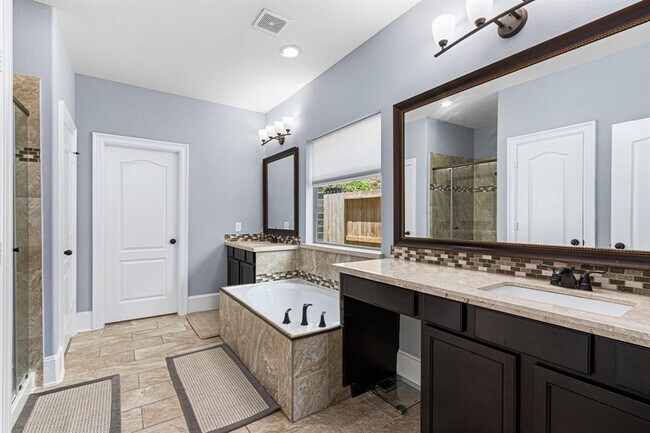 Building Photo - 16714 Radiant Lilac Trail