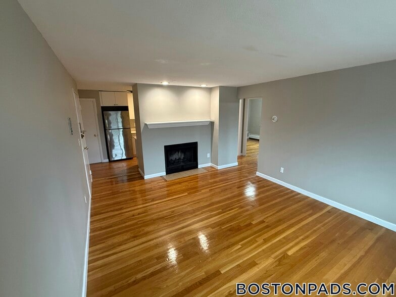 Building Photo - 50 Evergreen St