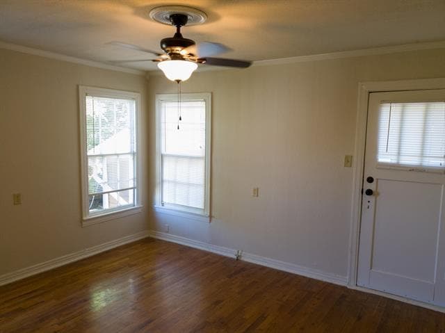 Building Photo - 708 W Largent St