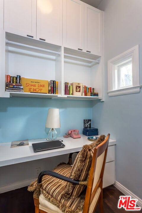 Building Photo - 10335 Wilshire Blvd