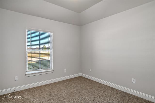 Building Photo - 3369 Grand Lake Dr