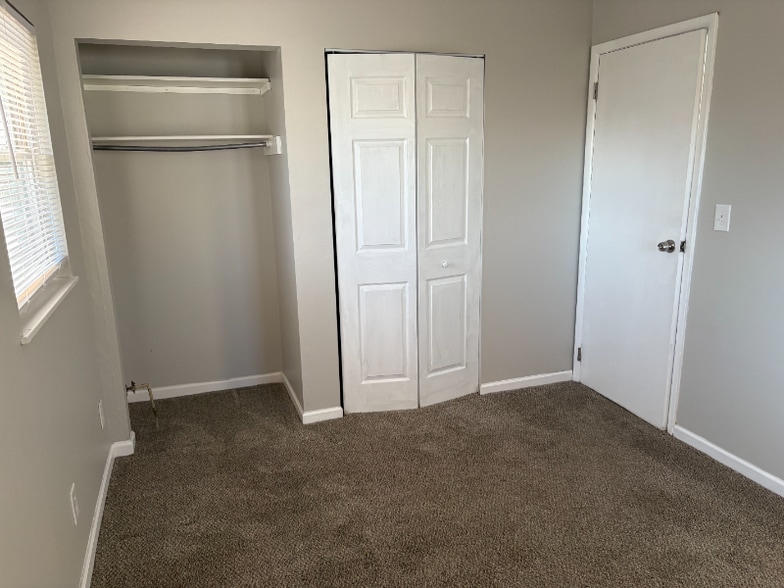 Building Photo - 98 Stewart Ln