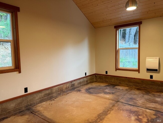 Building Photo - 39143 S Hwy 1