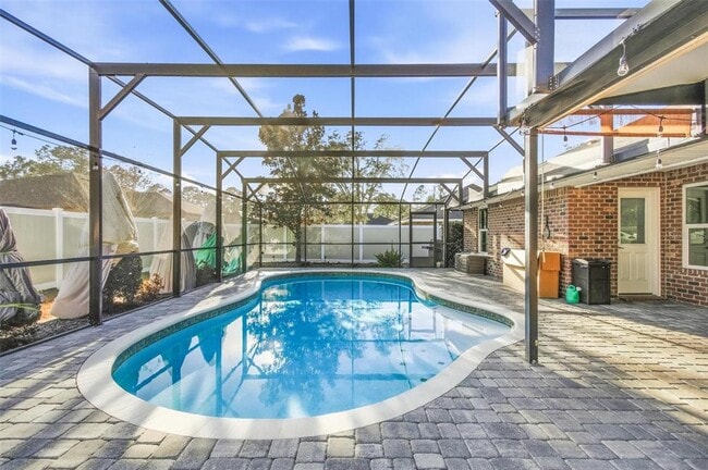 Building Photo - 4 Seaton Valley Path