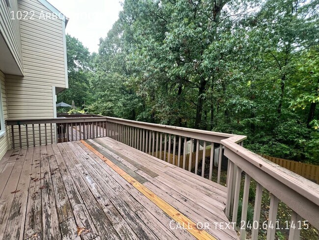 Building Photo - 1022 Arborwood Pl
