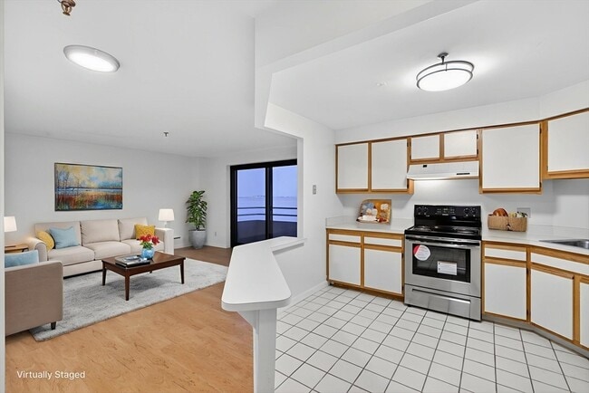 Building Photo - 394 Ocean Ave