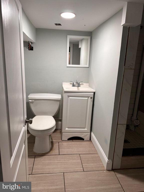 Building Photo - 2940 E Fayette St