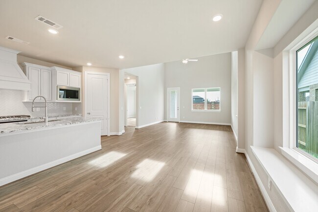 Building Photo - 721 Ocean Palms Dr