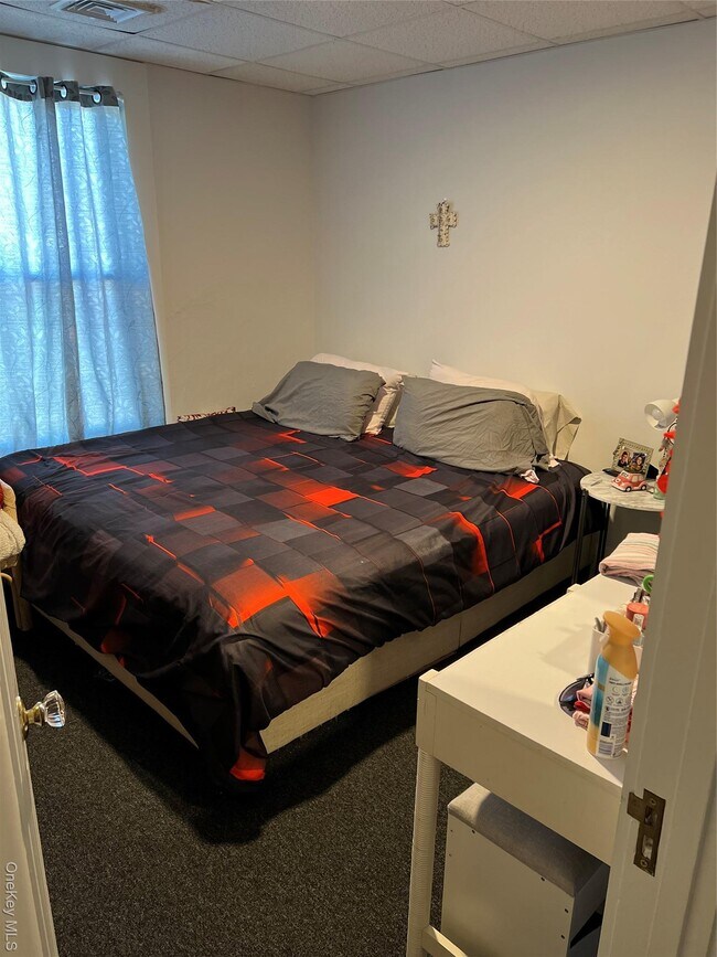 Building Photo - 53 Gleneida Ave