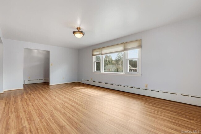 Building Photo - 2 Gillis Ave