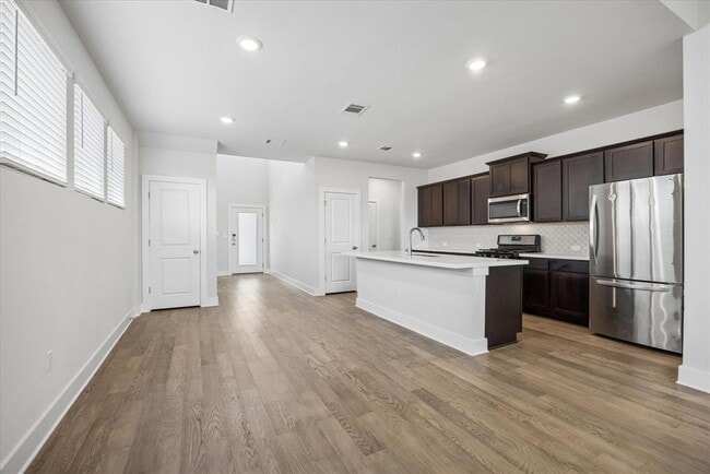 Building Photo - 8503 McKamy Dr