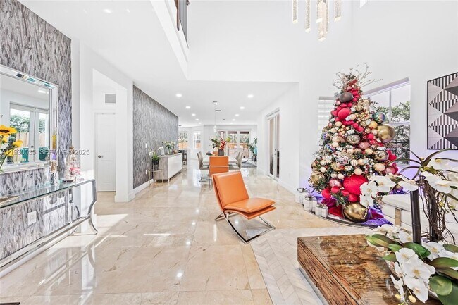 Building Photo - 6933 NW 104th Ct