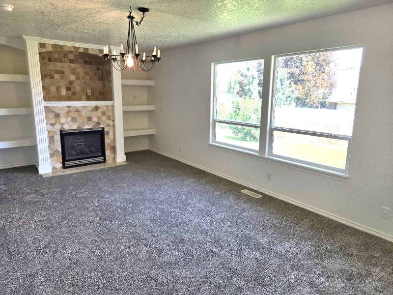 Building Photo - 866 W Horizon Way