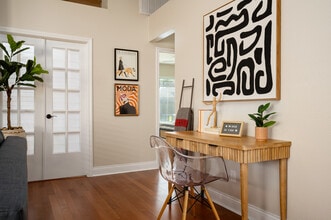 Building Photo - 20231 Linden Tree Dr