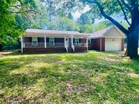 Building Photo - 268 Pops Corner