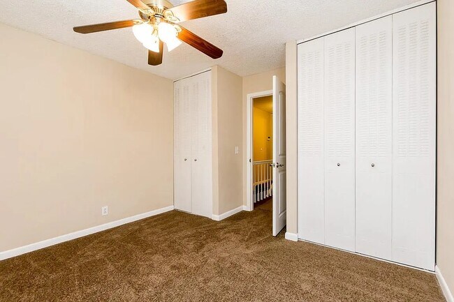 Building Photo - 5515 Country Dr
